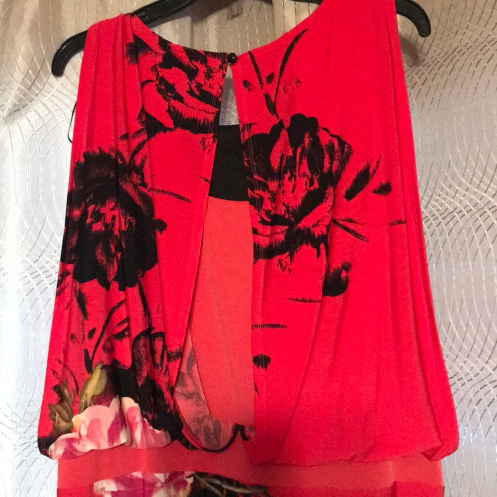 Amazing Floral Print dress for every occasion. - Picture 5 of 5